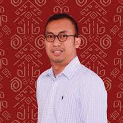 https://wahyudisinuraya.com/wp-content/uploads/2023/04/Mr.GratianusPrika.jpg